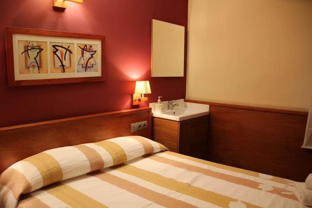 Hostal Fonda Galicia Cardedeu Exterior foto